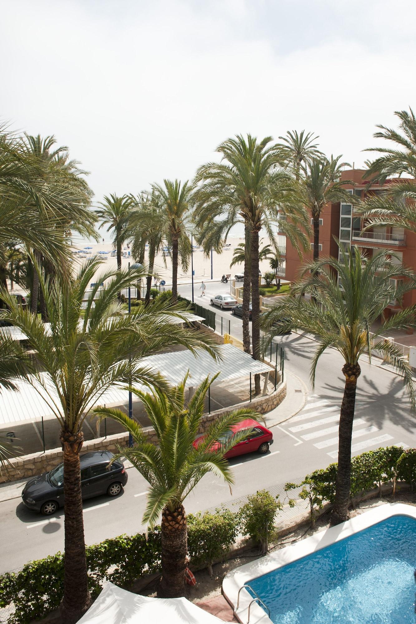 Hotel El Palmeral Benidorm Bagian luar foto