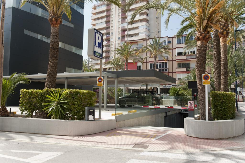 Hotel El Palmeral Benidorm Bagian luar foto